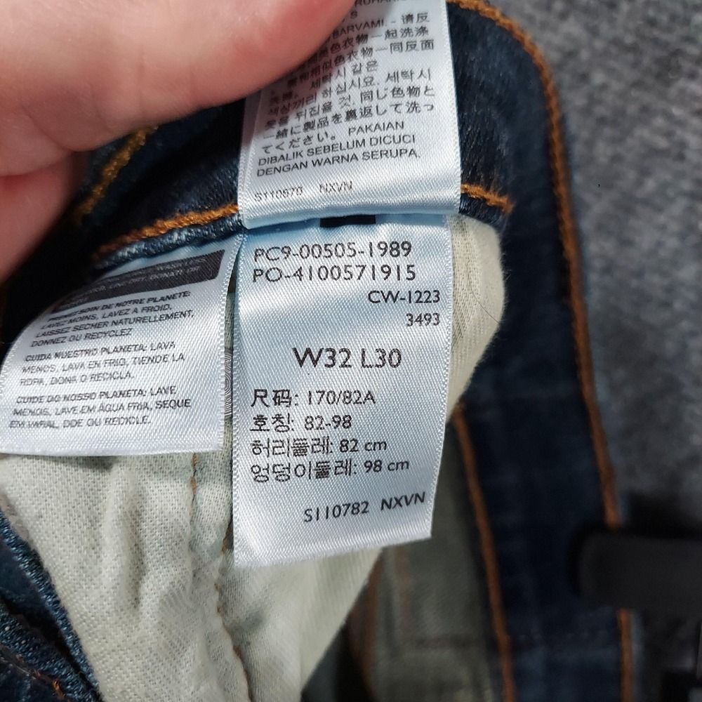 Levis 505 Jeans Mens 32x30 Blue Dark Wash Regular Straight Stretch Denim Pants - Picture 6 of 13